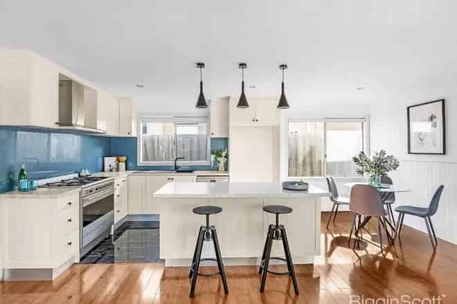 House For Sale , 37, Laurie Street, Melbourne, Victoria