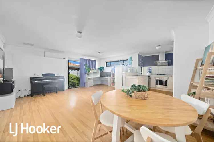 Buy villa in Gosnells with modern kitchen and air conditioning