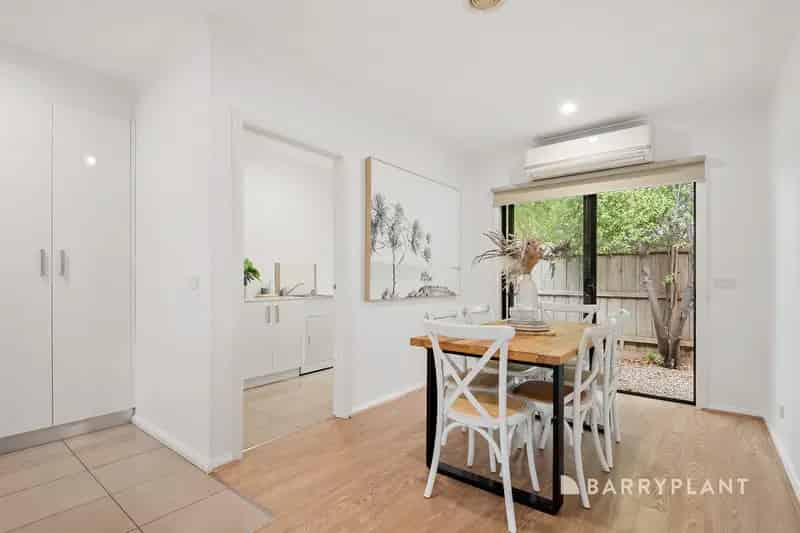 Modern Coastal Villa in a Prime Dromana Location