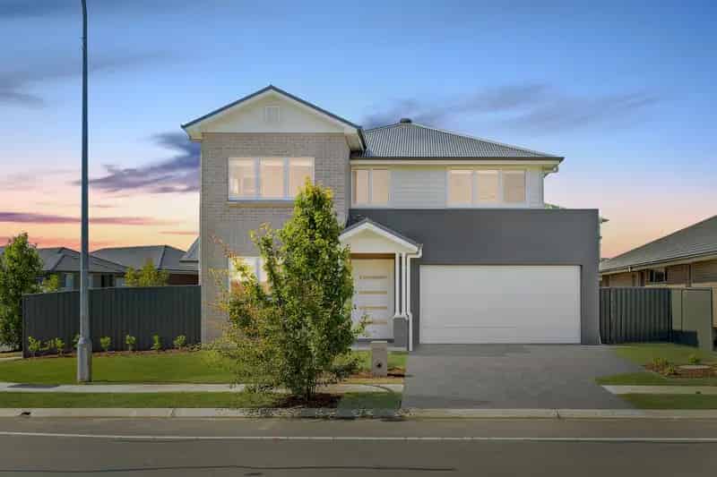 Real Estate For Lease - 38 Kookaburra Drive - Gregory Hills , NSW