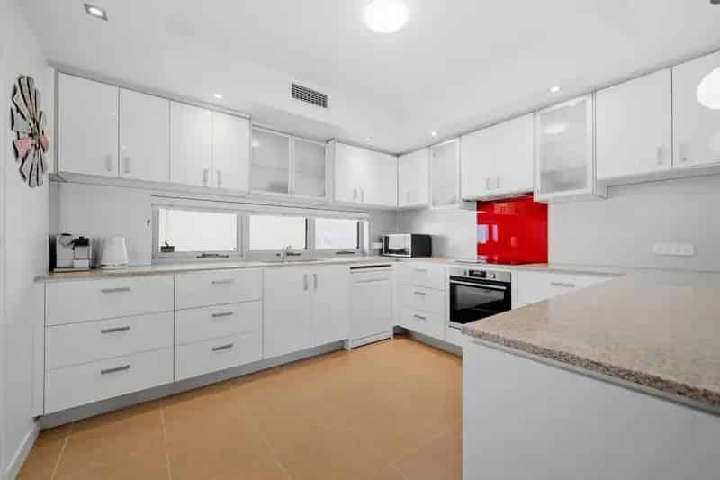 Modern Lifestyle & Perfect Location