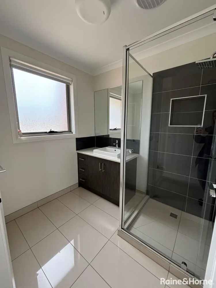 House For Rent in Melbourne, Victoria