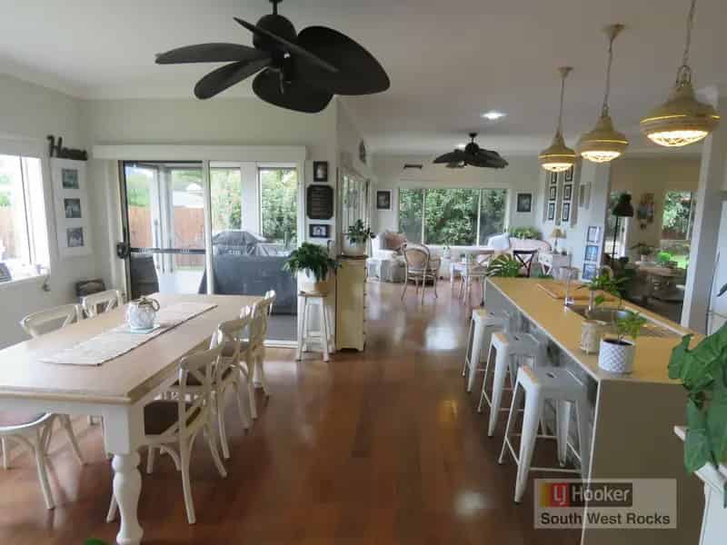 Buy family residence in South West Rocks with pool and mountain views