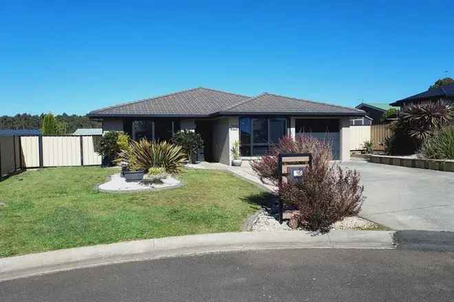 House For Sale in Burnie, Tasmania