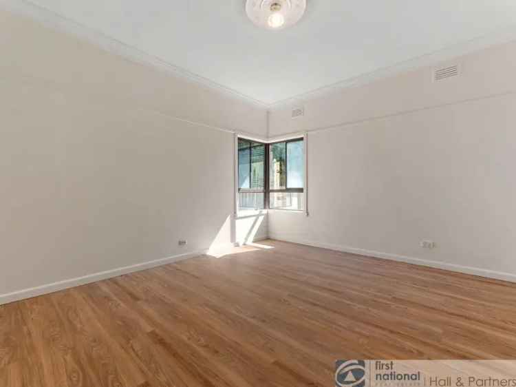 3 Bedroom Townhouse in Melbourne - Family Home