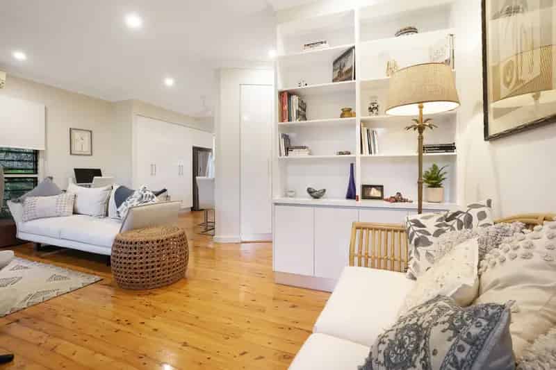 Breezy, polished and charming throughout