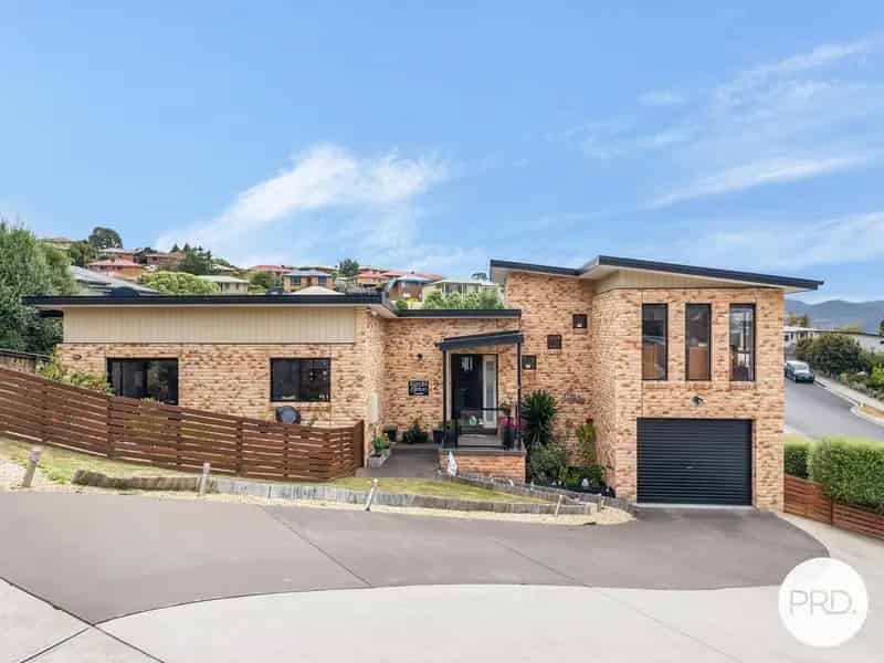 Impressive Home! - Just Add You!