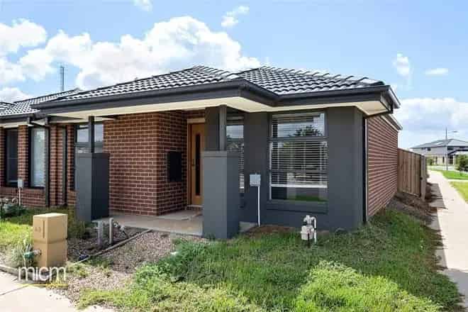 House For Rent , 63, Newmarket Road, Melbourne, Victoria