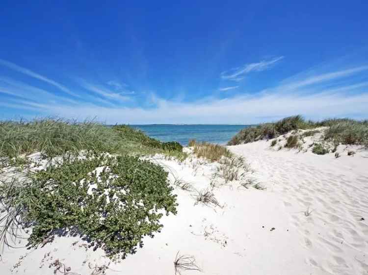 Land For Sale in Jurien Bay, Western Australia