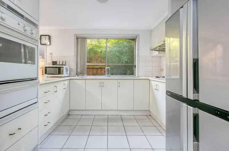 5 rooms house of 235 m² in Melbourne