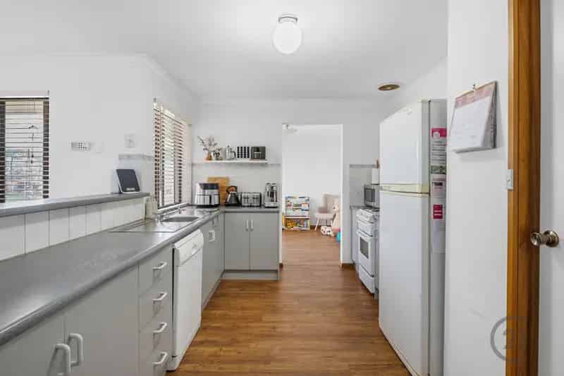 52 Talladira Way, Woodcroft SA 5162 - House For Sale