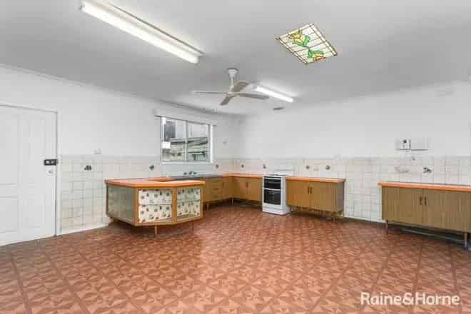 House For Rent , 63, Blackwood Street, Melbourne, Victoria