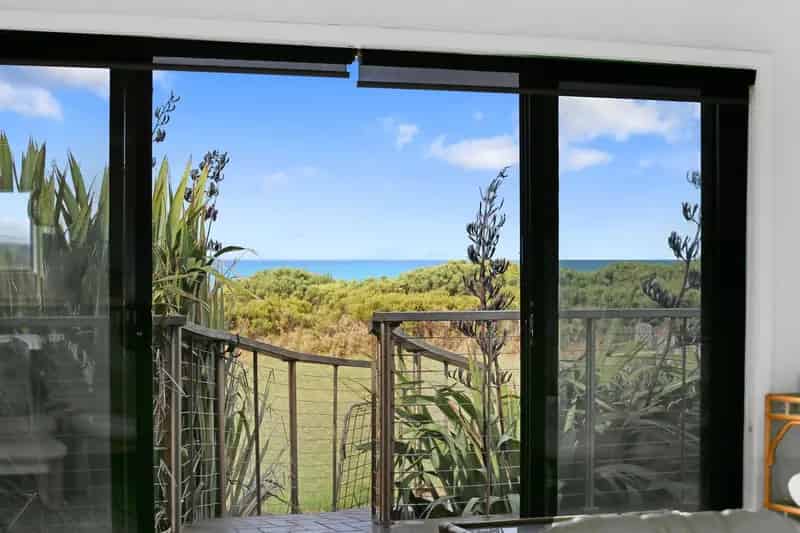 Prime Oceanfront Peterborough