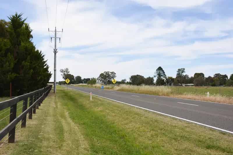 2.7 Acres - Build Your Dream Home!