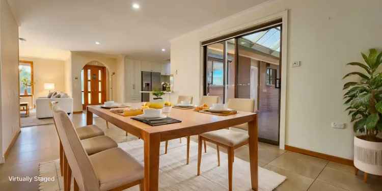 Buy Family Home in Streaky Bay with Pool and Expansive Land