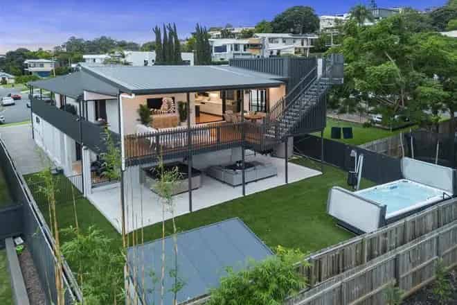 House For Sale , 61, Bonneville Street, City of Brisbane, Queensland