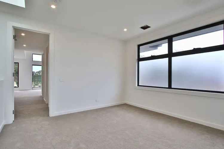 House For Rent in Melbourne, Victoria