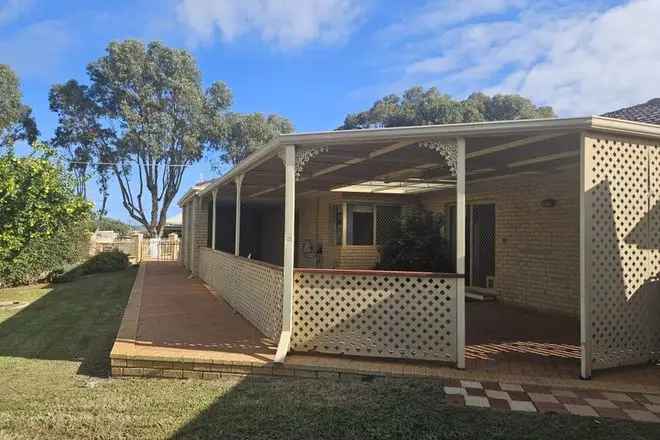 House For Sale in Port Denison, Western Australia