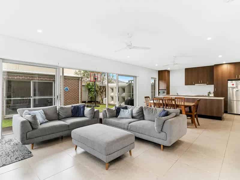 Real Estate For Lease - 20A Belmont Street - Sutherland , NSW