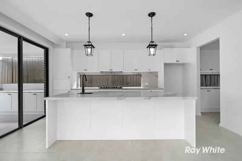 Brand New Hamptons Elegance in Box Hill