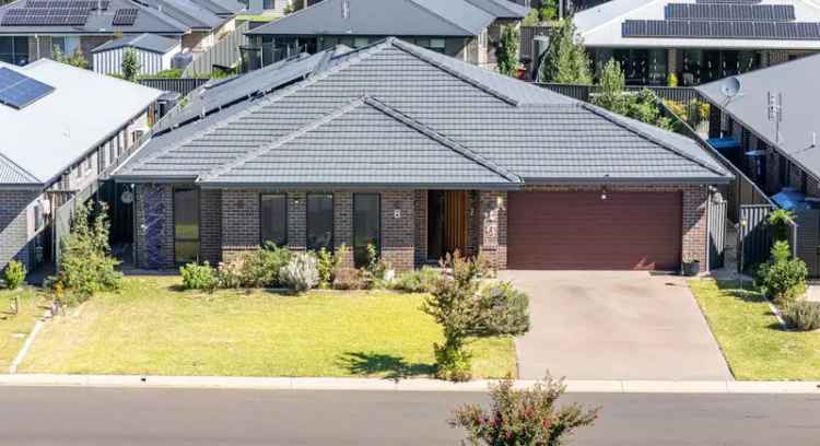 House For Sale in Dubbo, New South Wales