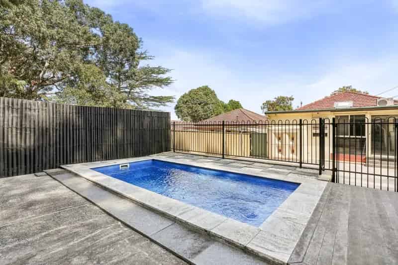 MODERN COMFORT IN A PRIME LOCATION