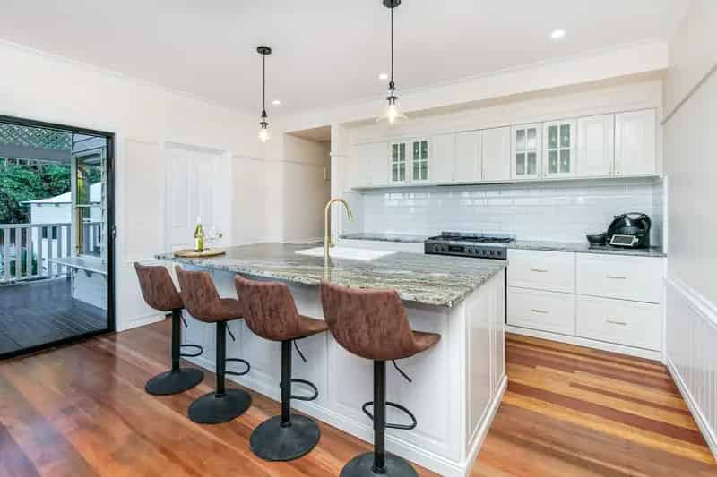 Private Dual-Living Queenslander with Grand Entertainer's Deck, Studio Retreat & Huge Shed
