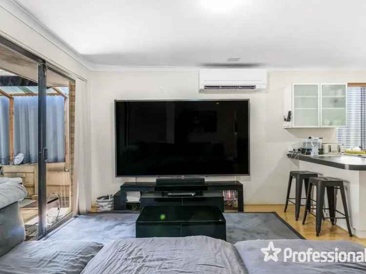 Villa For Rent in City of Stirling, Western Australia