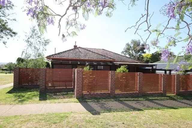 House For Rent in Wagga Wagga City Council, New South Wales