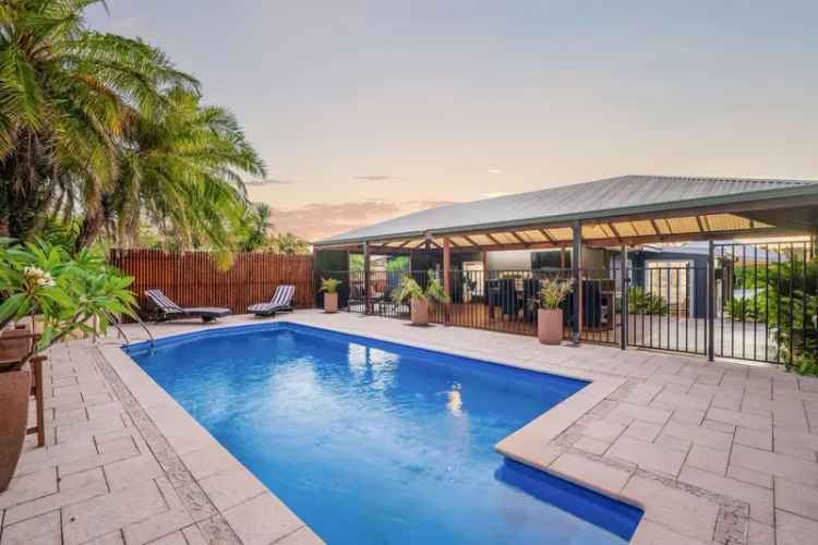 Rent Tropical Entertainer Home Duncraig with Pool and Alfresco