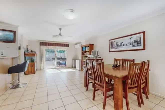 House For Sale , 5, Innes Close, City of Brisbane, Queensland