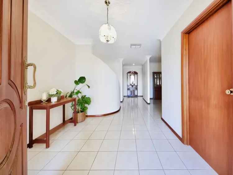 House For Sale in City of Stirling, Western Australia