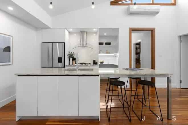 House For Sale , 25, Tarrengower Street, Melbourne, Victoria