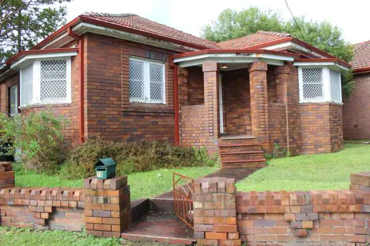 For Lease: Charming 3 Bedroom House in Beverley Park - $850/week