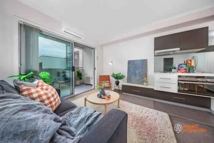 Apartment For Rent in District of Tuggeranong, Australian Capital Territory