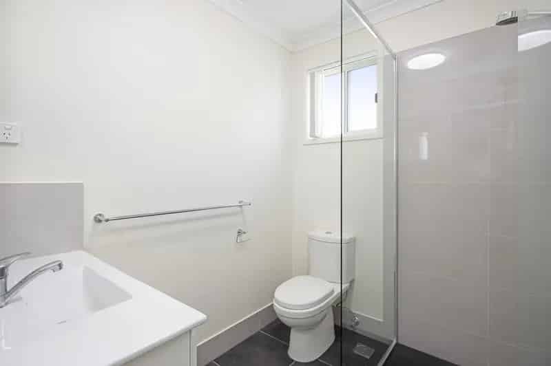 Real Estate For Lease - 2/34 Mary Street West - Mango Hill , QLD