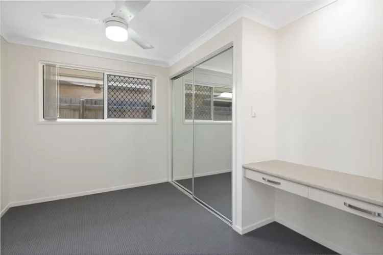 2 Bed Duplex Mango Hill QLD - Open Plan Living and Modern Features