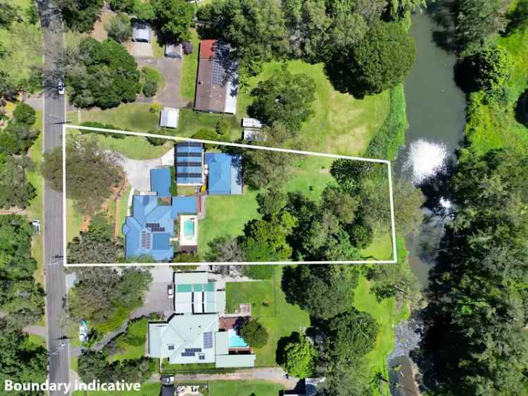 Dual Living Delight Backing onto Tallebudgera Creek