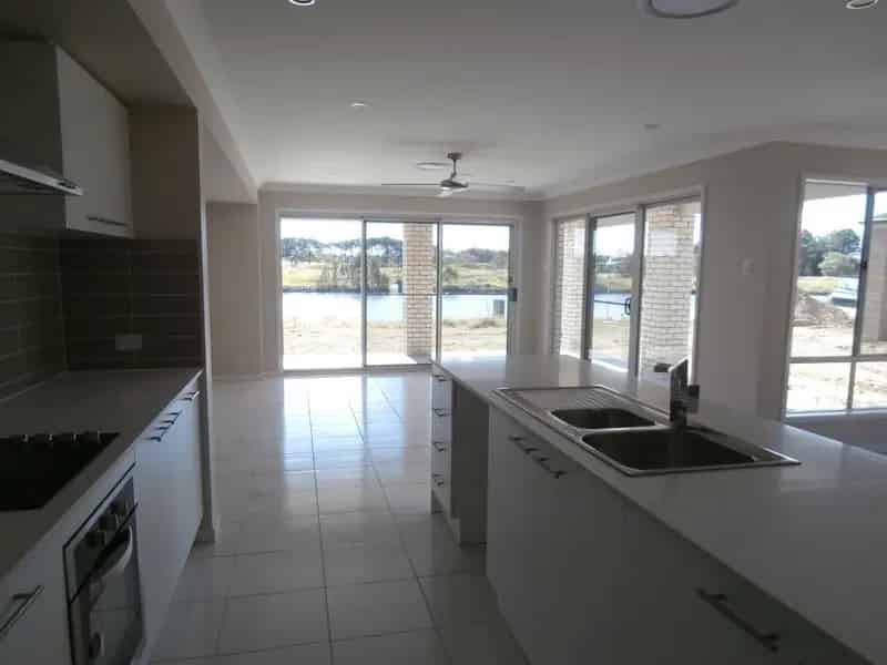 Real Estate For Lease - 21 North View Street - Hope Island , QLD
