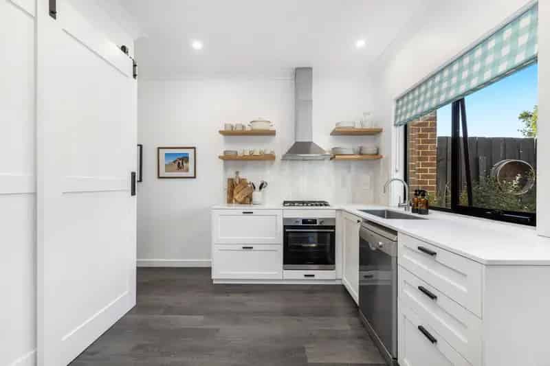 Modern Beachside Oasis in the Heart of Bonbeach