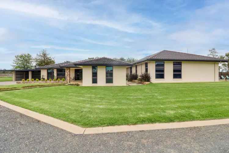 Rural For Sale in Swan Hill, Victoria