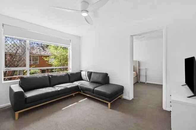 Apartment For Rent in North Canberra, Australian Capital Territory