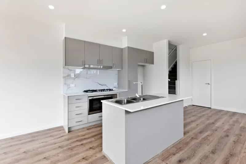 Lease Three Bedroom Townhouse in Wollert with Modern Features