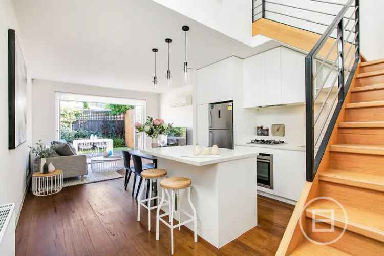 House For Sale in Melbourne, Victoria