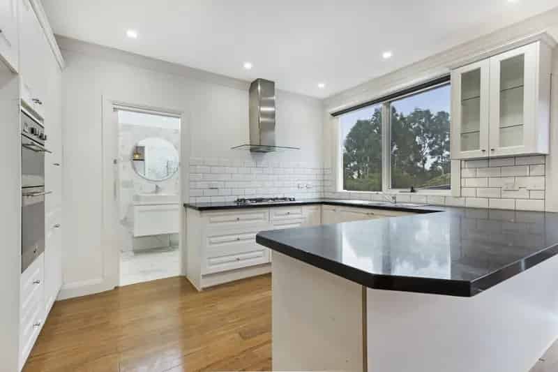 Buy house in Daylesford with timeless 1930s charm and modern amenities