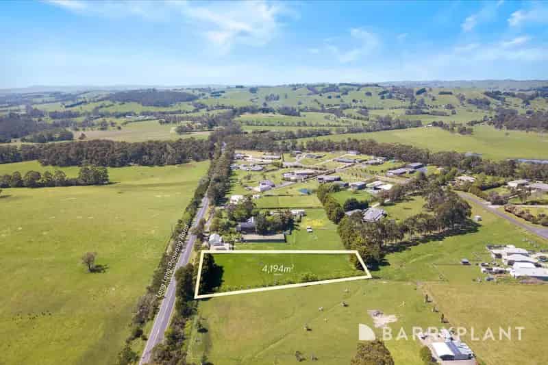 Build your dream home with titled land.