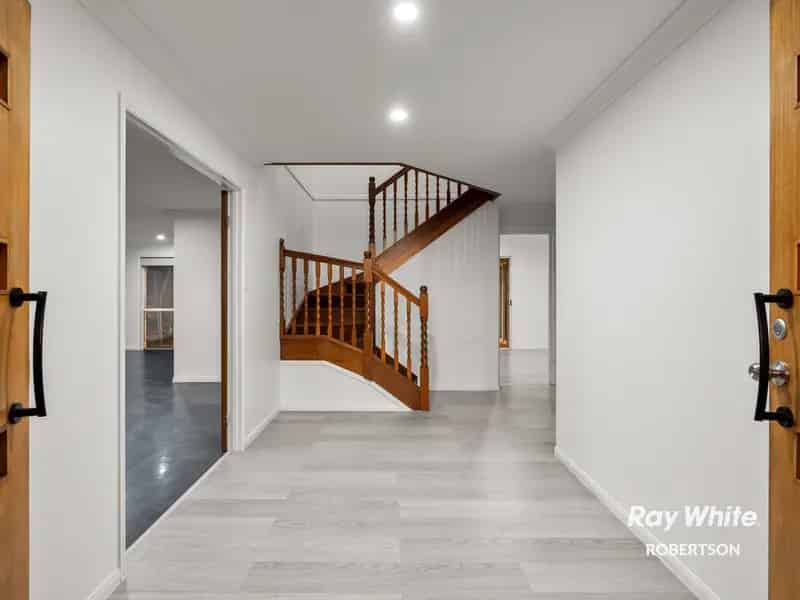 FAMILY-INSPIRED LIVING WITH SPACE, STYLE & SOPHISTICATION
