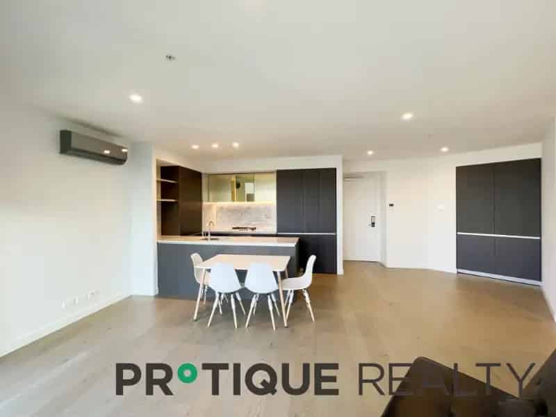 Aurora Highrise -Furnished 2B2B With Amazing View | Dryer And Near Melbourne Central