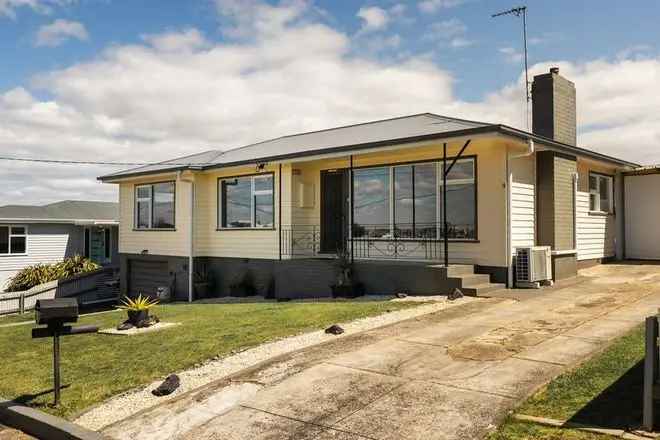 House For Sale in Devonport, Tasmania