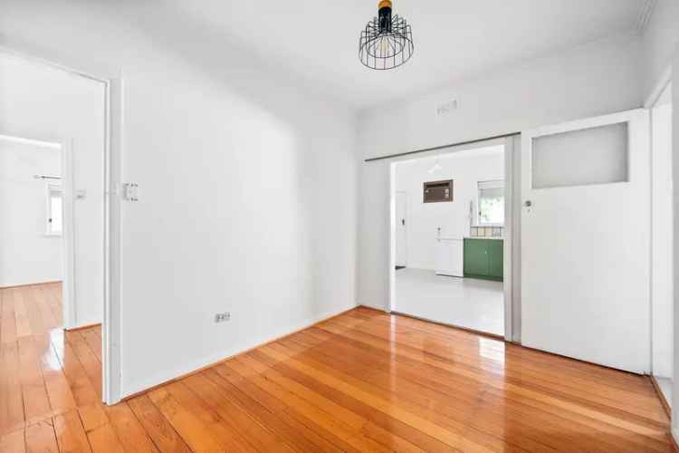 4 rooms house of 234 m² in Melbourne